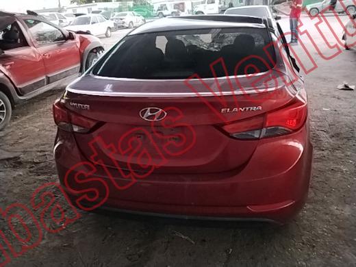 HYUNDAI ELANTRA 2016, foto 6 de 19