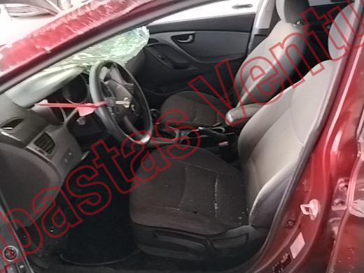 HYUNDAI ELANTRA 2016, foto 17 de 19