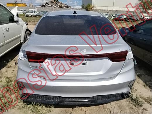 KIA FORTE   2022, foto 6 de 19