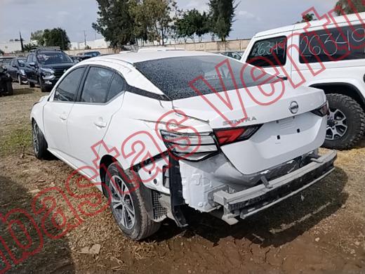 NISSAN SENTRA 2022, foto 7 de 19