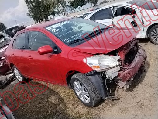 TOYOTA YARIS 2015, foto 4 de 19