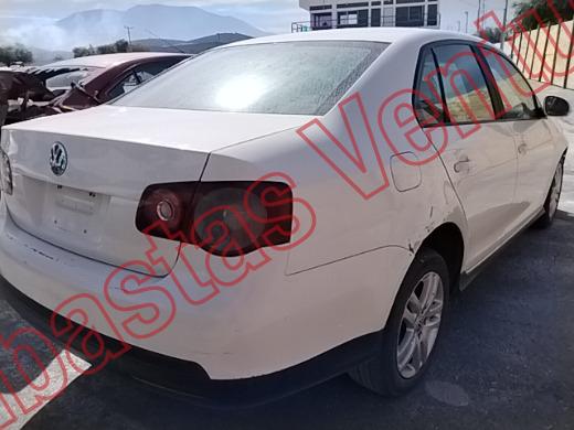 VOLKSWAGEN BORA 2008, foto 5 de 19