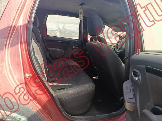 RENAULT DUSTER 2018, foto 13 de 19