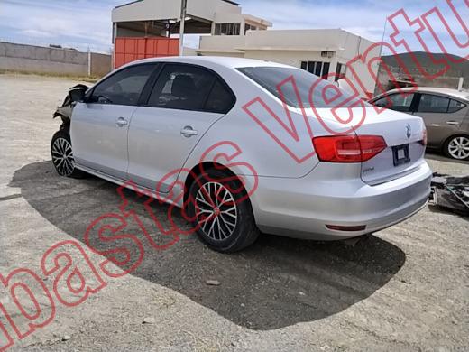 VOLKSWAGEN JETTA 2015, foto 7 de 19