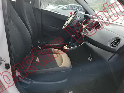 HYUNDAI GRAND I10 2015, foto 12 de 19