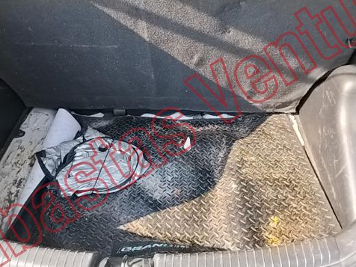 HYUNDAI GRAND I10 2015, foto 15 de 19