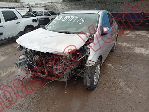 NISSAN VERSA 2015, foto 1 de 19