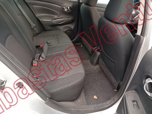 NISSAN VERSA 2015, foto 13 de 19