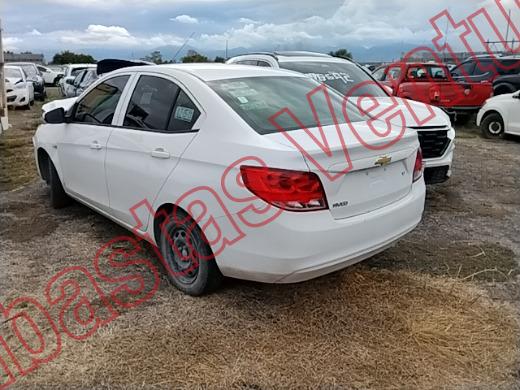 CHEVROLET AVEO 2018, foto 7 de 19