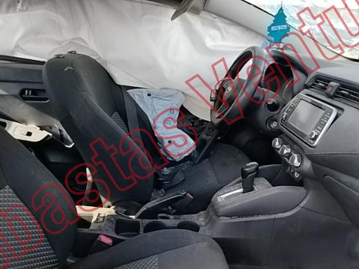 NISSAN VERSA 2024, foto 12 de 19
