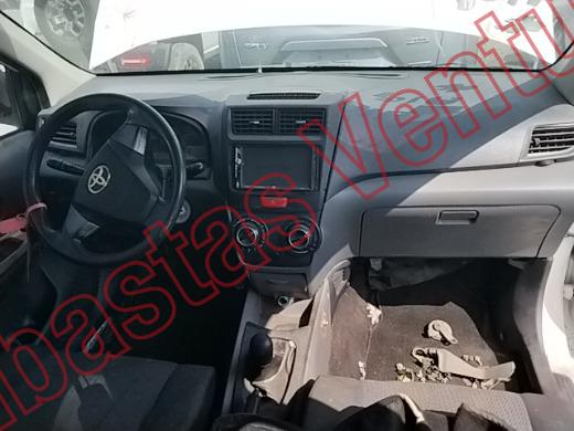 TOYOTA AVANZA 2012, foto 14 de 19