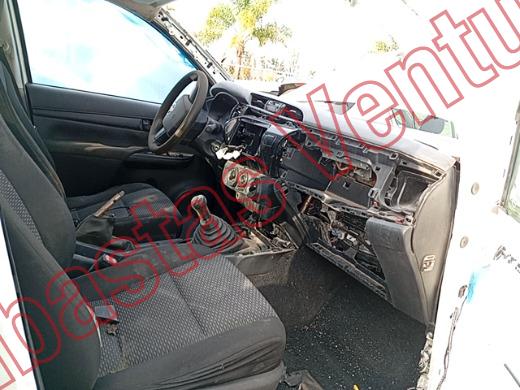 TOYOTA HILUX 2019, foto 12 de 19