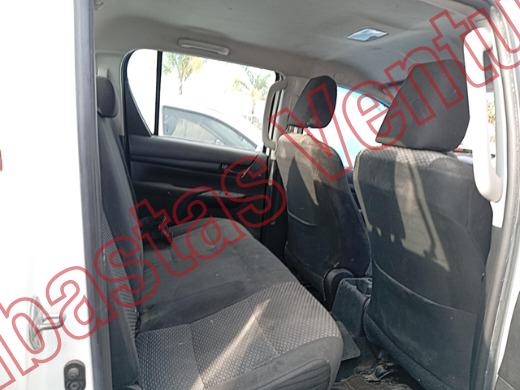 TOYOTA HILUX 2019, foto 13 de 19
