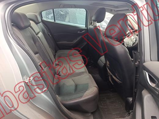 MAZDA M3S 2016, foto 13 de 19