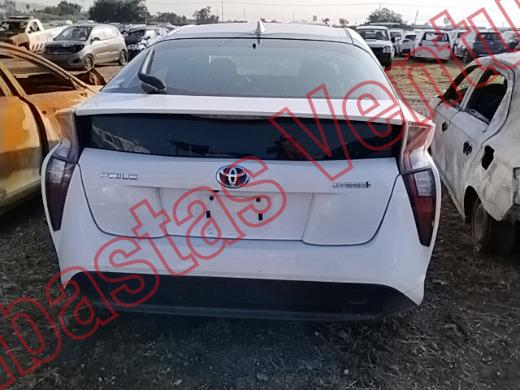 TOYOTA PRIUS 2017, foto 6 de 19