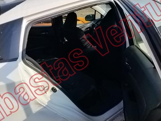 TOYOTA PRIUS 2017, foto 13 de 19