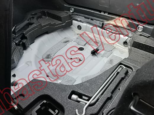 TOYOTA PRIUS 2017, foto 15 de 19