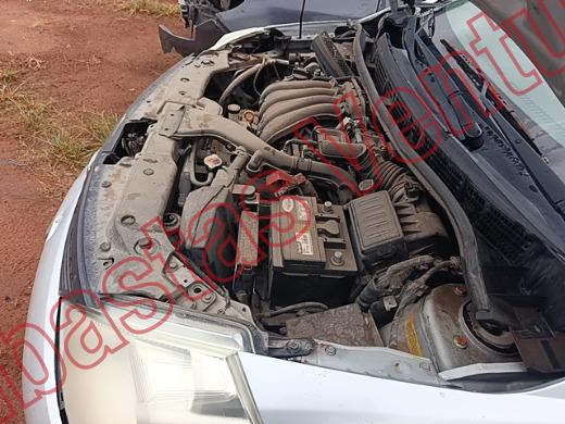 NISSAN TIIDA 2016, foto 9 de 19