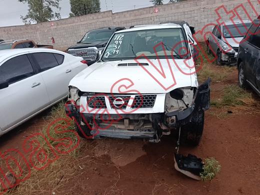NISSAN FRONTIER 2014, foto 2 de 19