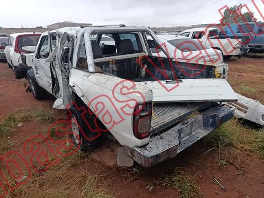 NISSAN FRONTIER 2014, foto 7 de 19