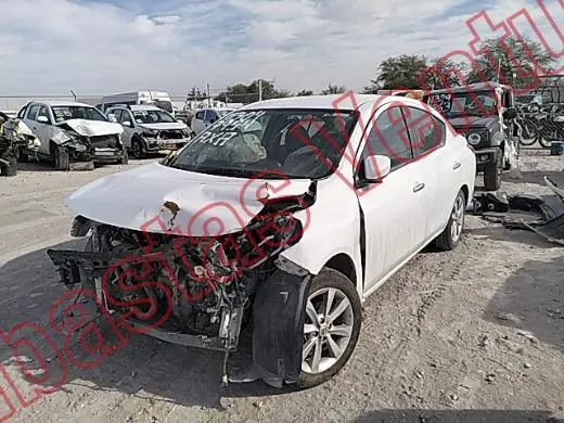 NISSAN VERSA 2018, foto 1 de 19