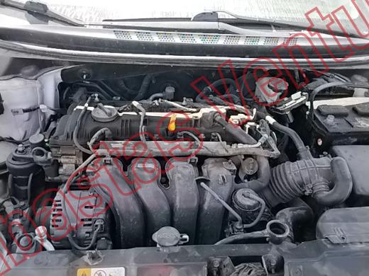 HYUNDAI ELANTRA 2015, foto 10 de 19