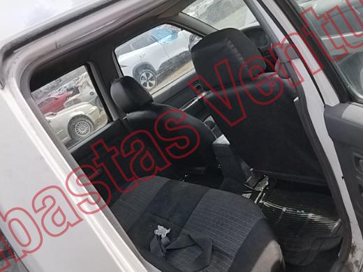 NISSAN NP300 2013, foto 13 de 19