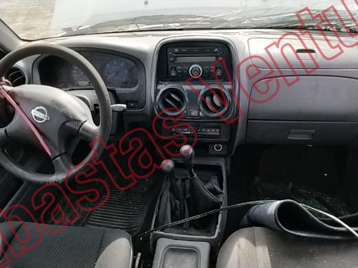 NISSAN NP300 2013, foto 14 de 19