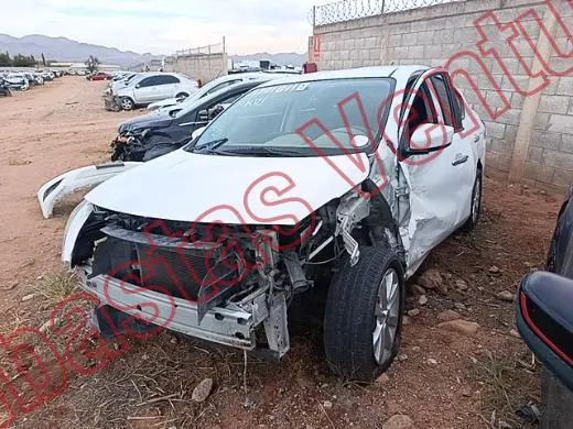 NISSAN VERSA 2018, foto 1 de 19