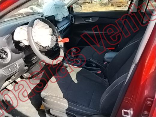 KIA FORTE   2019, foto 17 de 19