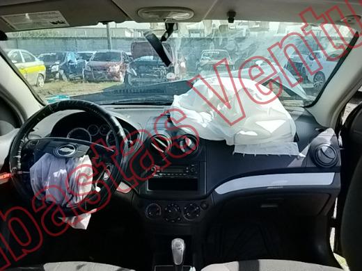 CHEVROLET AVEO 2014, foto 14 de 19
