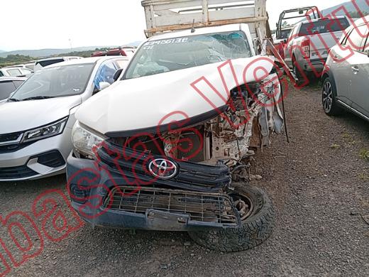 TOYOTA HILUX 2021, foto 2 de 19
