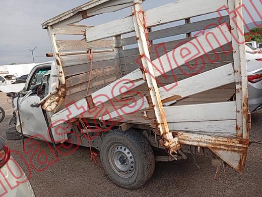 TOYOTA HILUX 2021, foto 8 de 19
