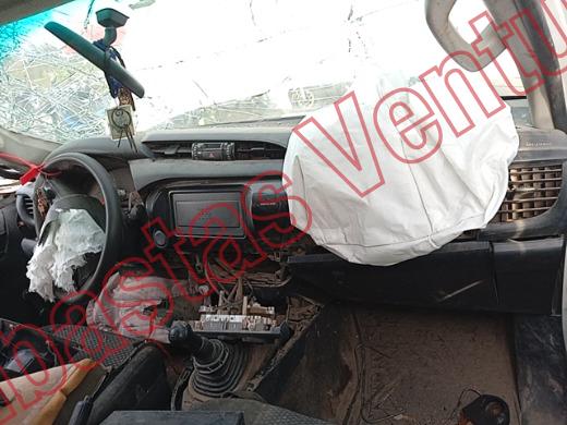TOYOTA HILUX 2021, foto 14 de 19