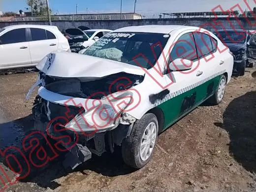 NISSAN VERSA 2018, foto 1 de 19