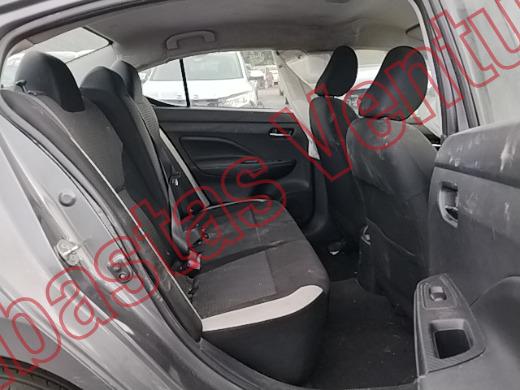 NISSAN VERSA 2022, foto 13 de 19