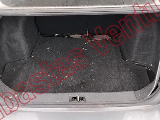 NISSAN VERSA 2022, foto 15 de 19