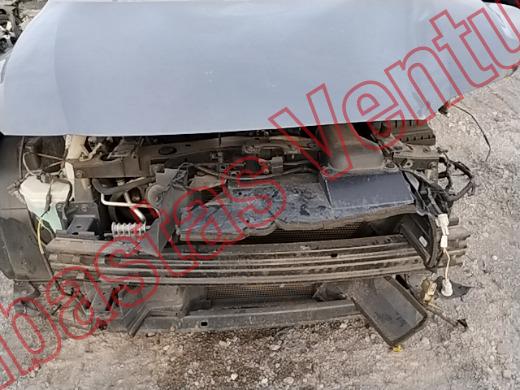 NISSAN VERSA 2022, foto 18 de 19