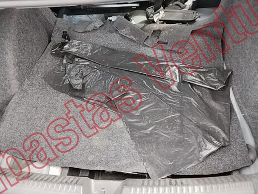 VOLKSWAGEN VENTO 2017, foto 15 de 19