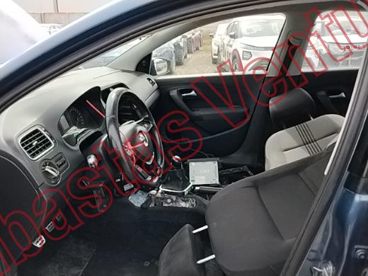 VOLKSWAGEN VENTO 2017, foto 17 de 19