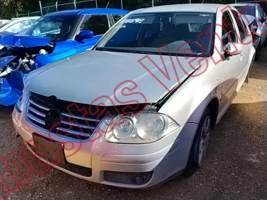 VOLKSWAGEN JETTA 2011, foto 1 de 19
