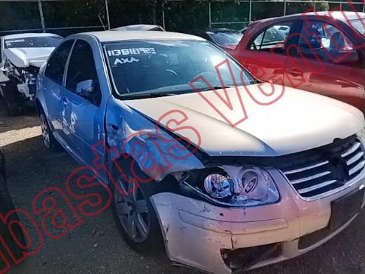 VOLKSWAGEN JETTA 2011, foto 4 de 19