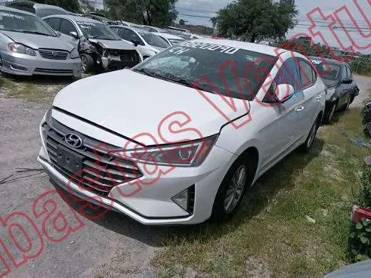 HYUNDAI ELANTRA 2020, foto 1 de 19