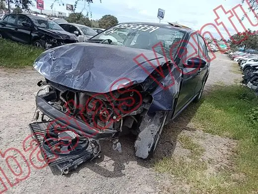 VOLKSWAGEN VENTO 2016, foto 1 de 19