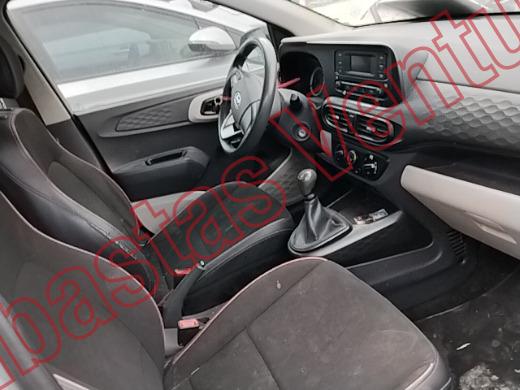 HYUNDAI GRAND I10 2023, foto 12 de 19