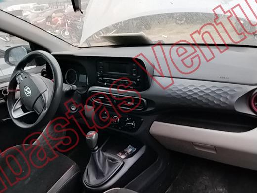 HYUNDAI GRAND I10 2023, foto 14 de 19