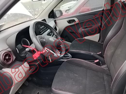 HYUNDAI GRAND I10 2023, foto 17 de 19