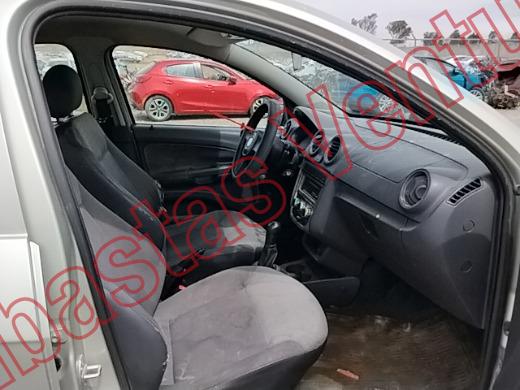 VOLKSWAGEN GOL 2010, foto 12 de 19