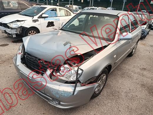 DODGE VERNA 2005, foto 1 de 19