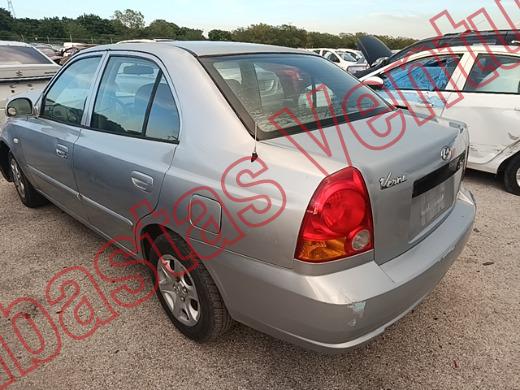 DODGE VERNA 2005, foto 7 de 19